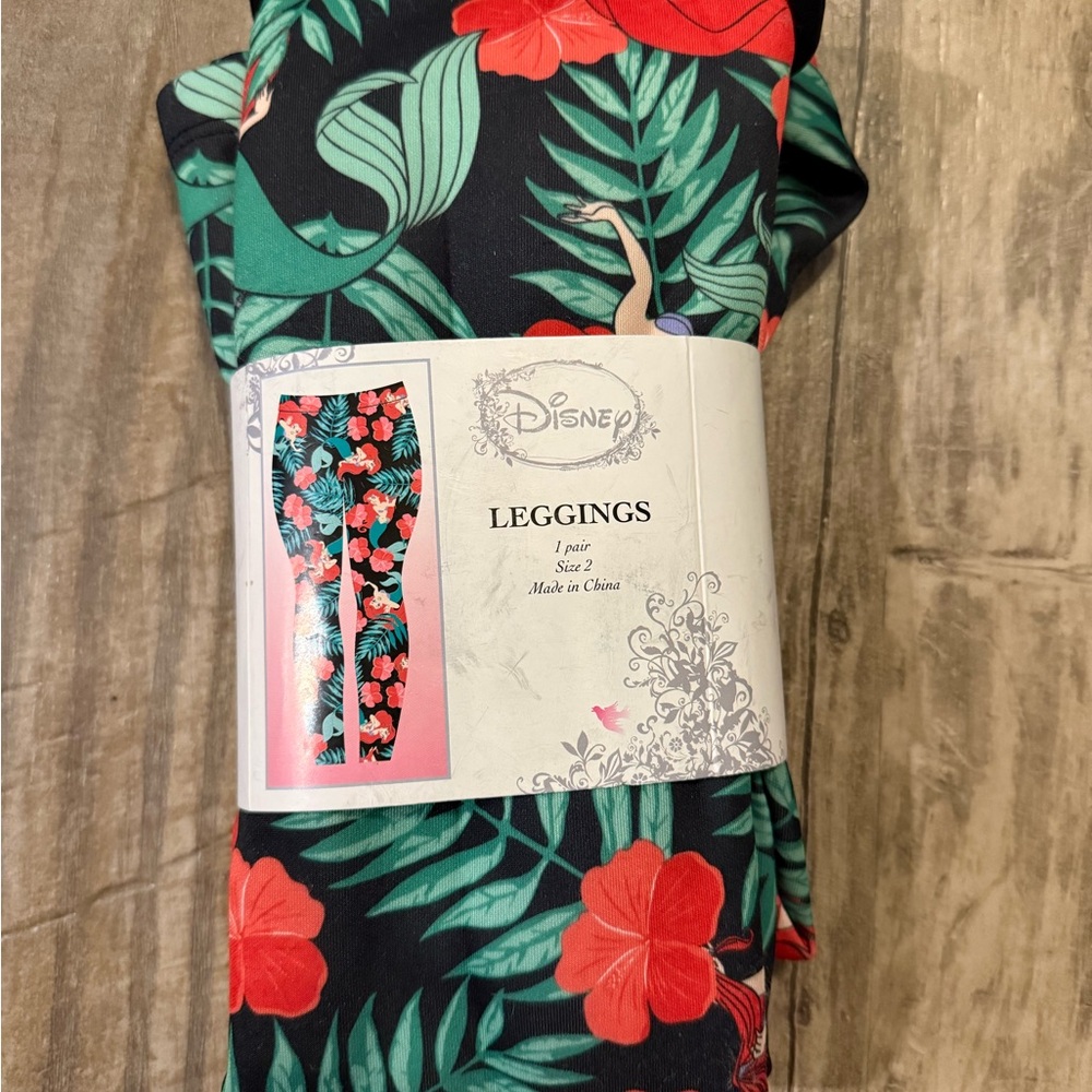 Torrid Disney Mermaid Floral Leggings - Black and Red